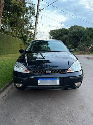 FORD FOCUS 2.0 GLX 16V GASOLINA 4P MANUAL FORD FOCUS 2.0 GLX 16V GASOLINA 4P MANUAL